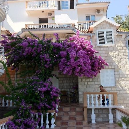 Apartmani Kalinic Bijela Dış mekan fotoğraf