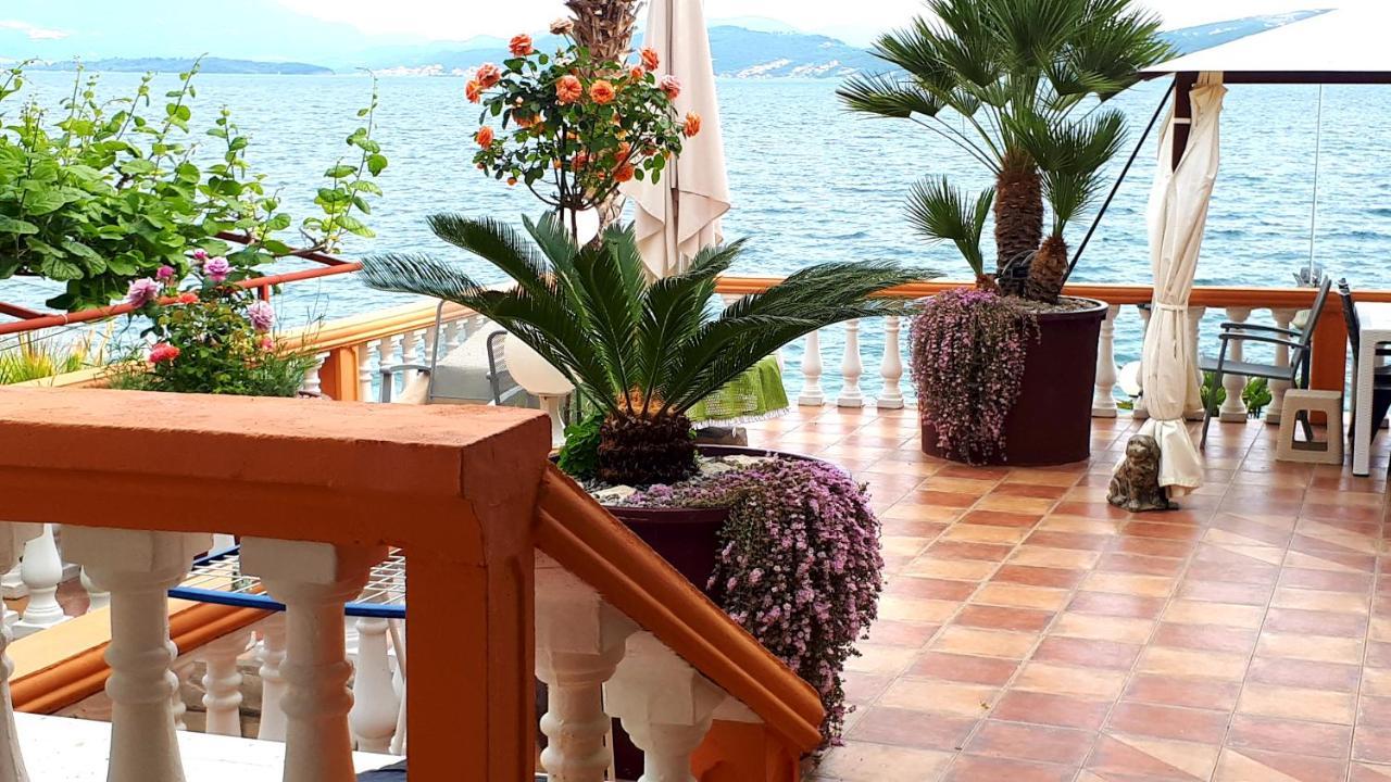 Apartmani Kalinic Bijela Dış mekan fotoğraf