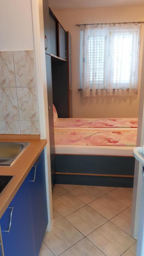 Apartmani Kalinic Bijela Oda fotoğraf