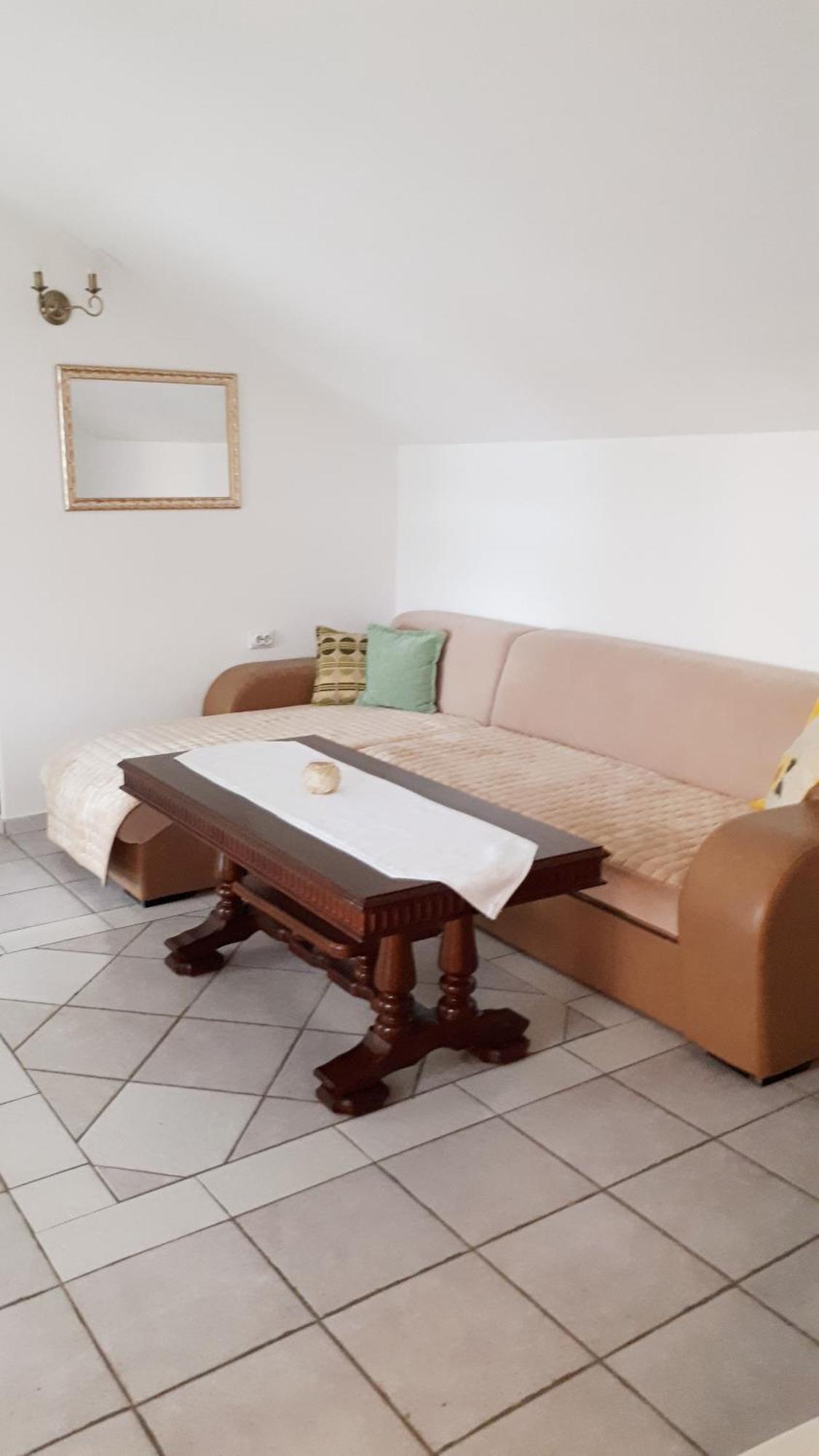 Apartmani Kalinic Bijela Oda fotoğraf