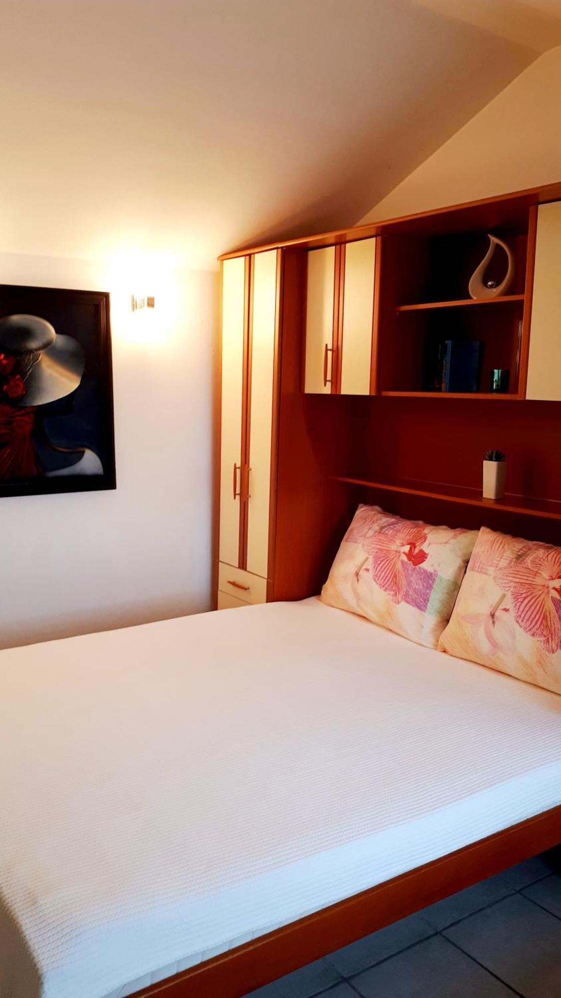 Apartmani Kalinic Bijela Oda fotoğraf