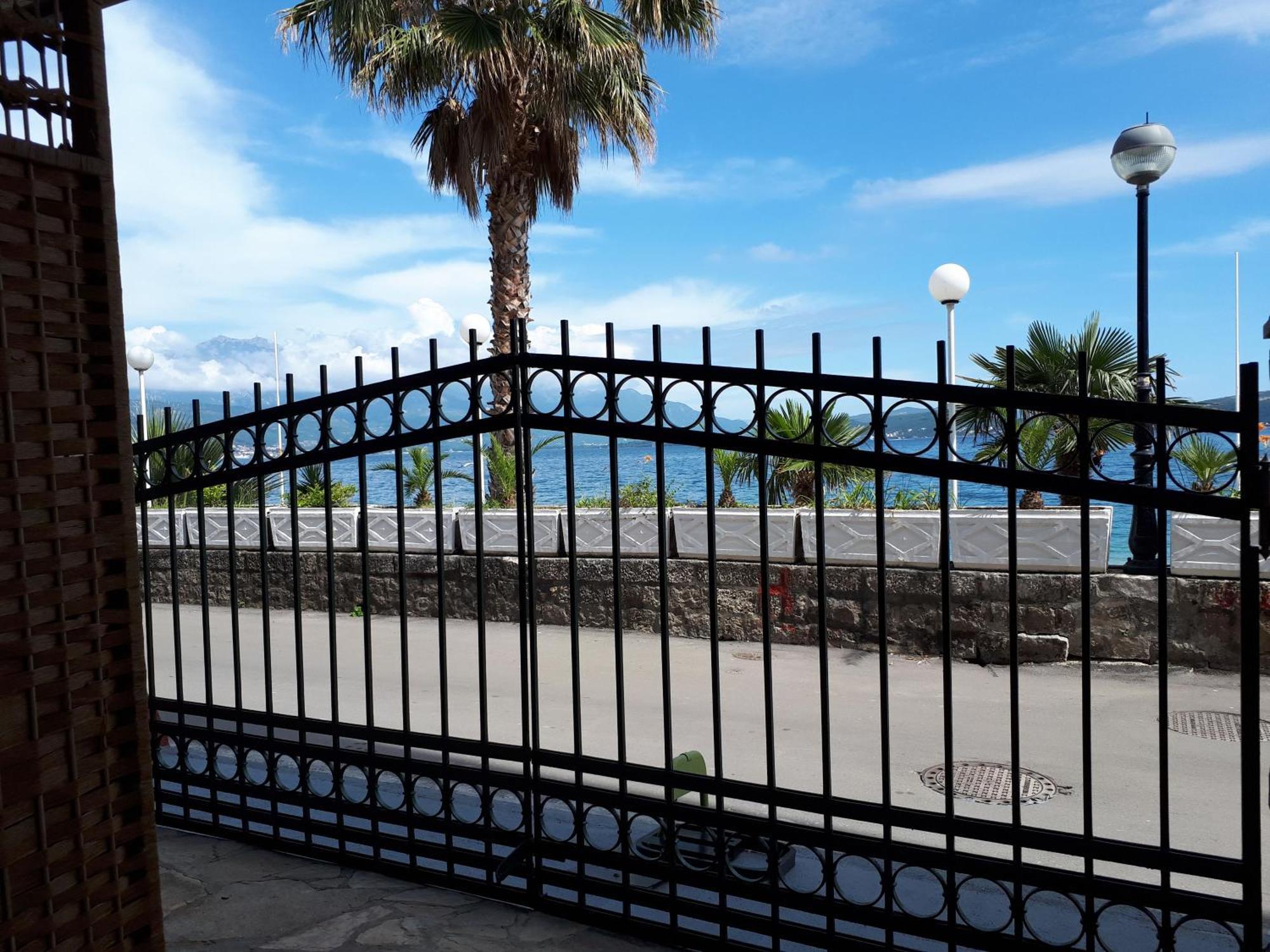 Apartmani Kalinic Bijela Dış mekan fotoğraf