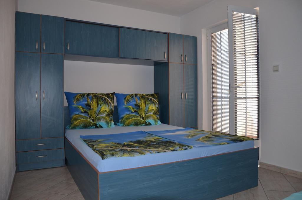 Apartmani Kalinic Bijela Dış mekan fotoğraf