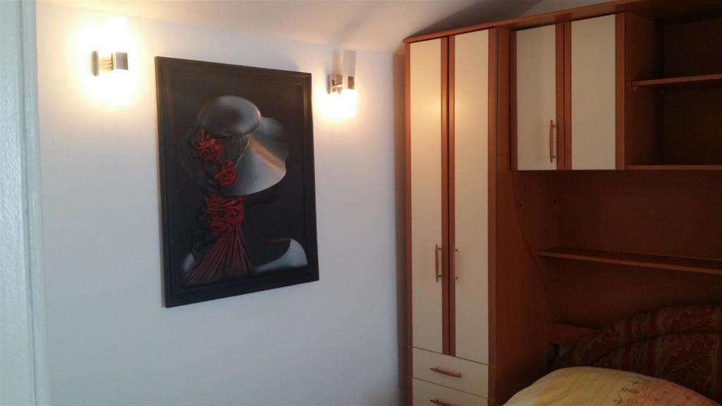 Apartmani Kalinic Bijela Dış mekan fotoğraf